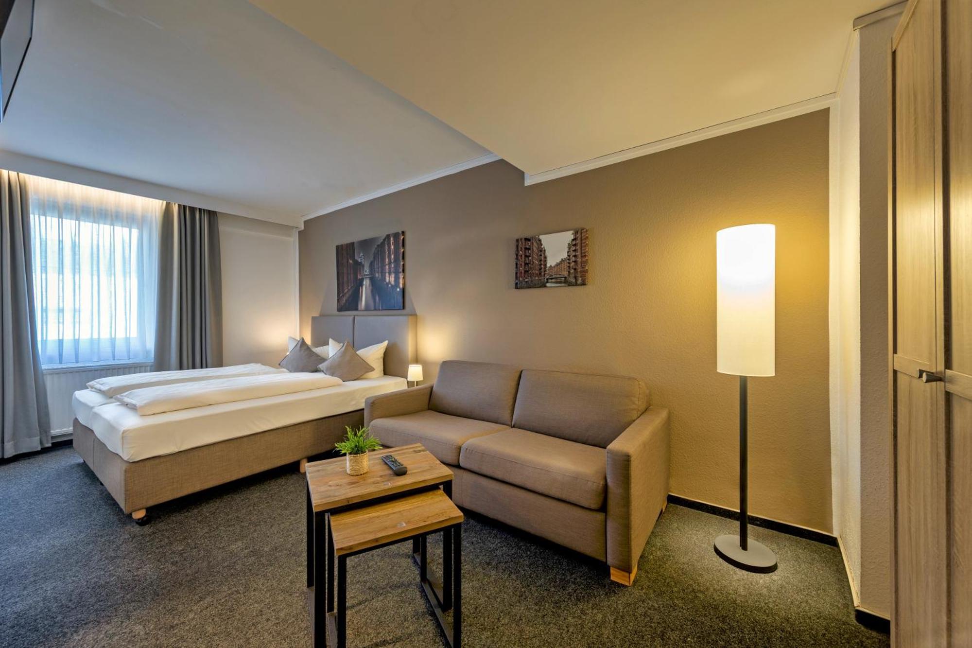 Comfort Triple Room